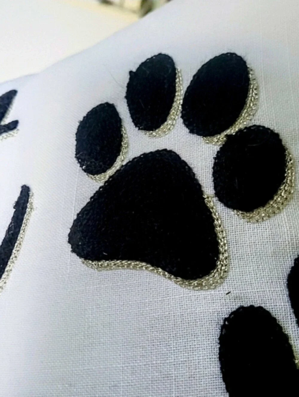 NWOT Cat Mom Throw Pillow Black Piping Raised Text & Paw Prints Silver Rope Trim